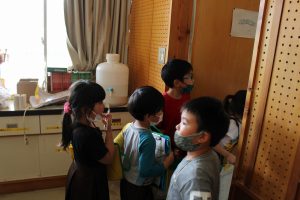 学校探検6